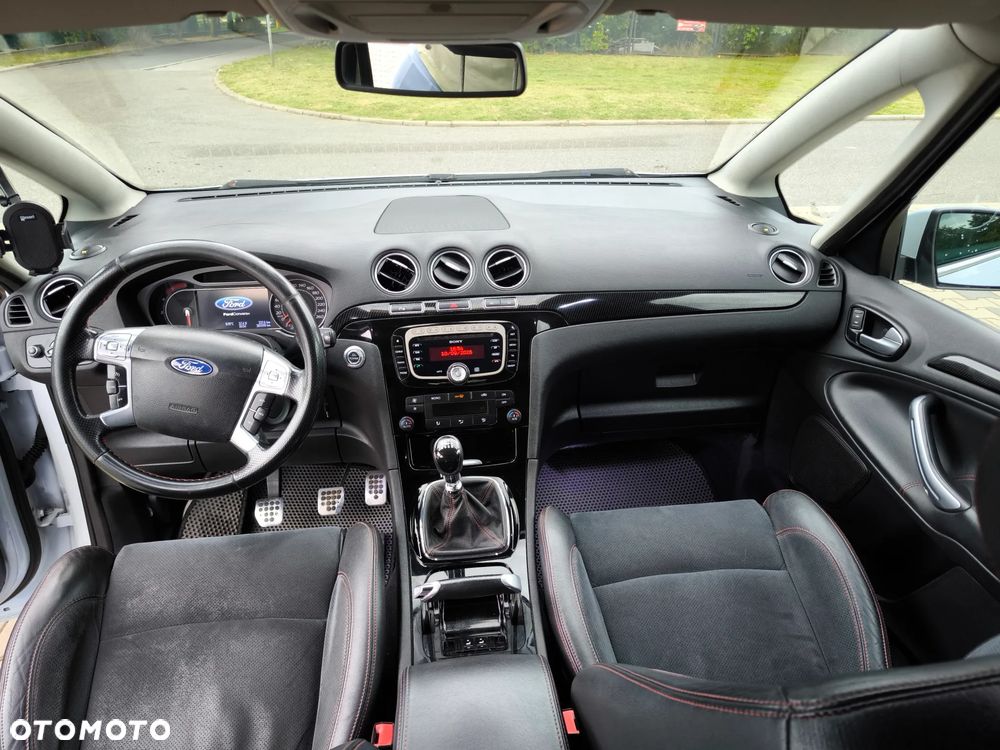 Ford S-Max 2.2 TDCi Titanium - 8