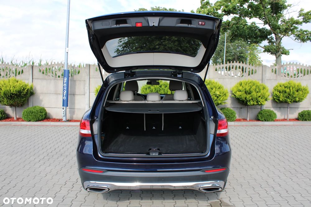 Mercedes-Benz GLC 300 4Matic 9G-TRONIC - 35