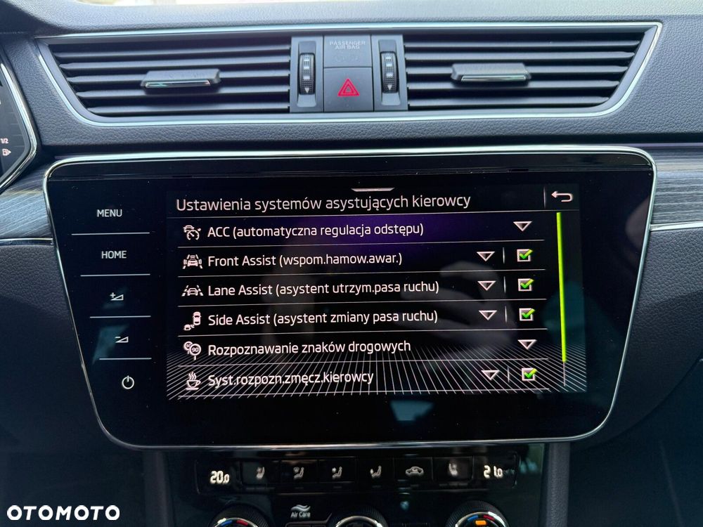 Skoda Superb 2.0 TDI SCR Style DSG - 31