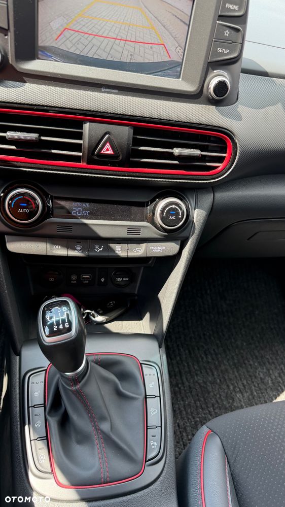 Hyundai Kona 1.0 T-GDI Premium - 24