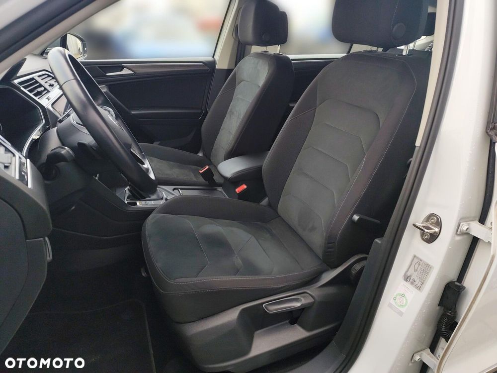 2022 Volkswagen Tiguan Allspace 2.0 TDI 4Mot Elegance DSG, photograph 12