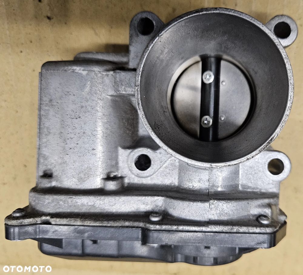 Renault Clio III 3 Modus Twingo 1.2 16V TCE 1.2 B przepustnica 8200578645   161202859R - 1