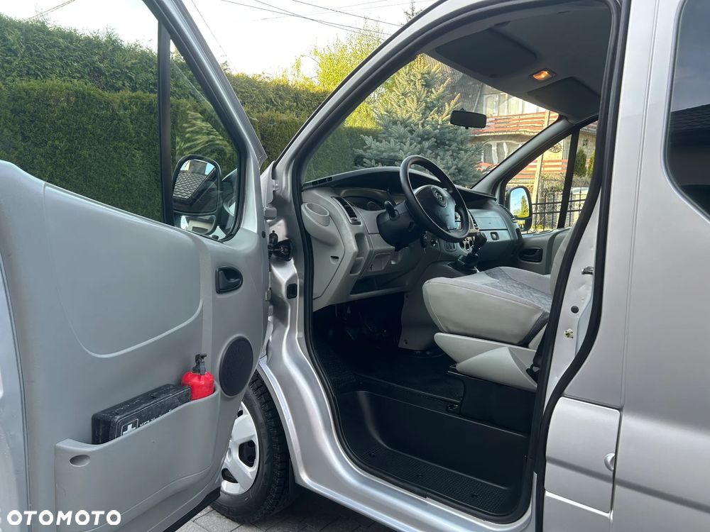 Opel Vivaro L2H1 - 18