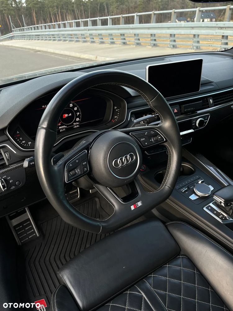 Audi S4 Limousine - 28