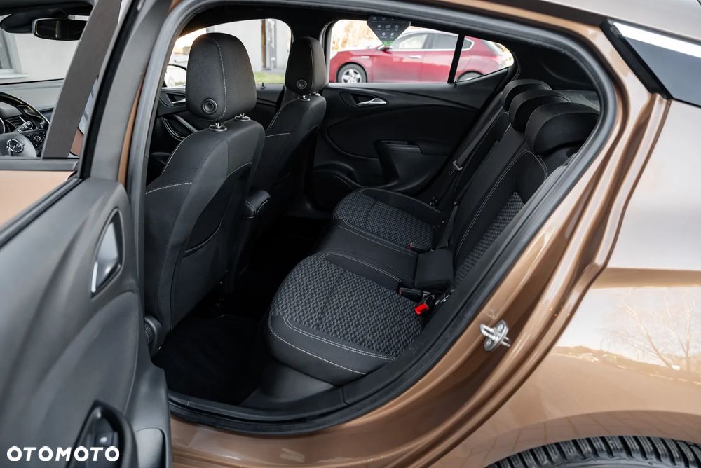 Opel Astra 1.4 Turbo Ultimate - 22