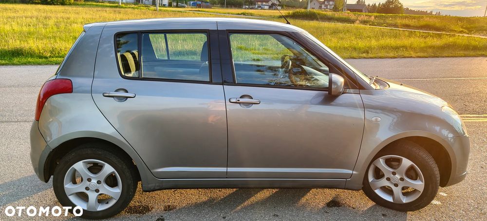 Suzuki Swift 1.3 GLX / Comfort - 4