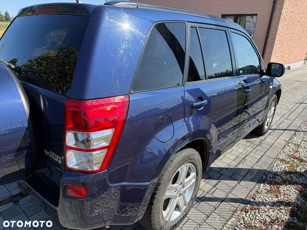 Suzuki Grand Vitara 1.9 DDiS Comfort - 4