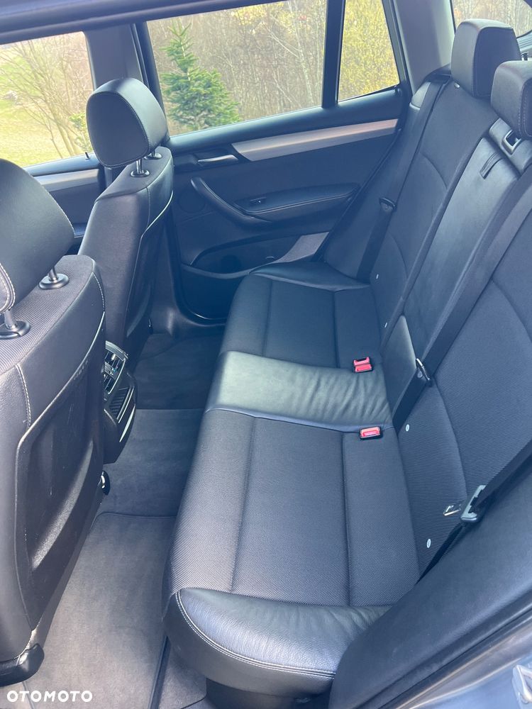 BMW X3 xDrive20d - 21