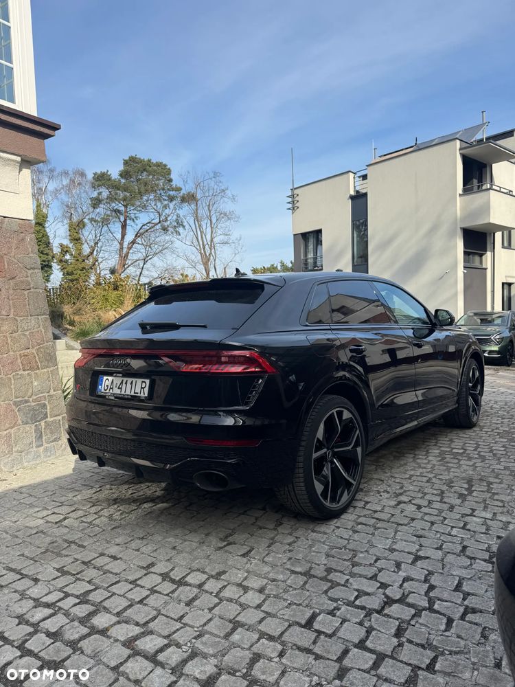 Audi RS Q8 - 4