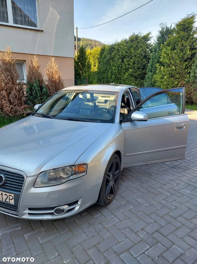 Audi A4 - 4