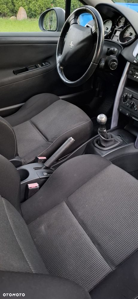 Peugeot 207 - 7