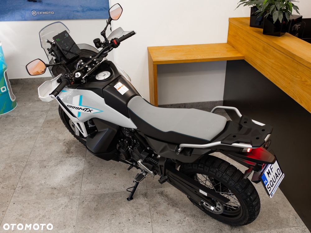 CFMoto MT-X - 7