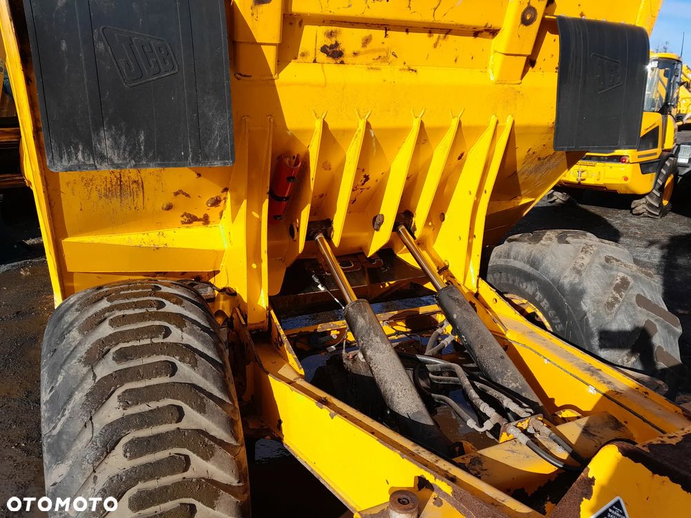 JCB 9 TON - 10