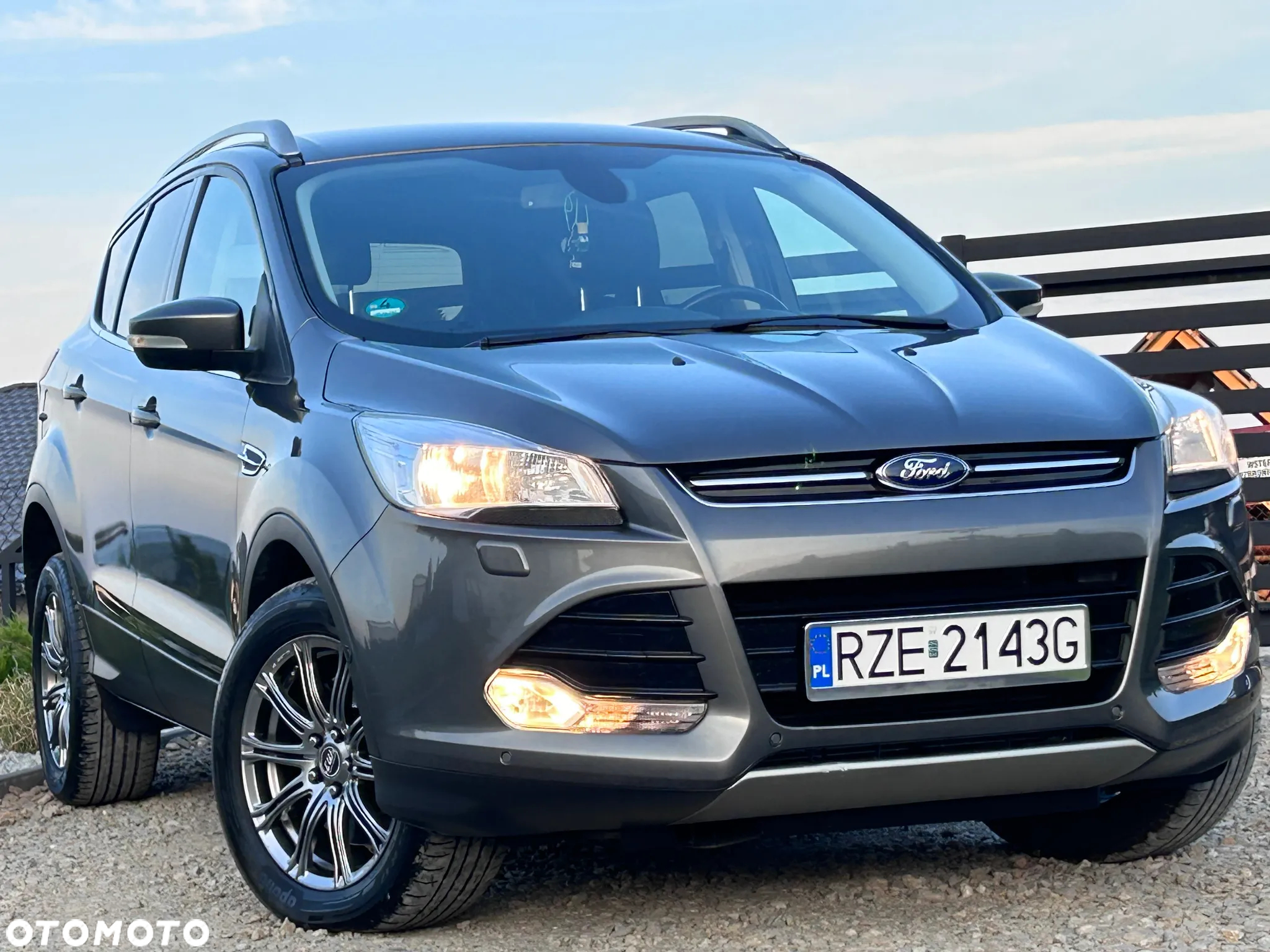 Ford Kuga 2.0 TDCi 4WD Titanium Plus - 2