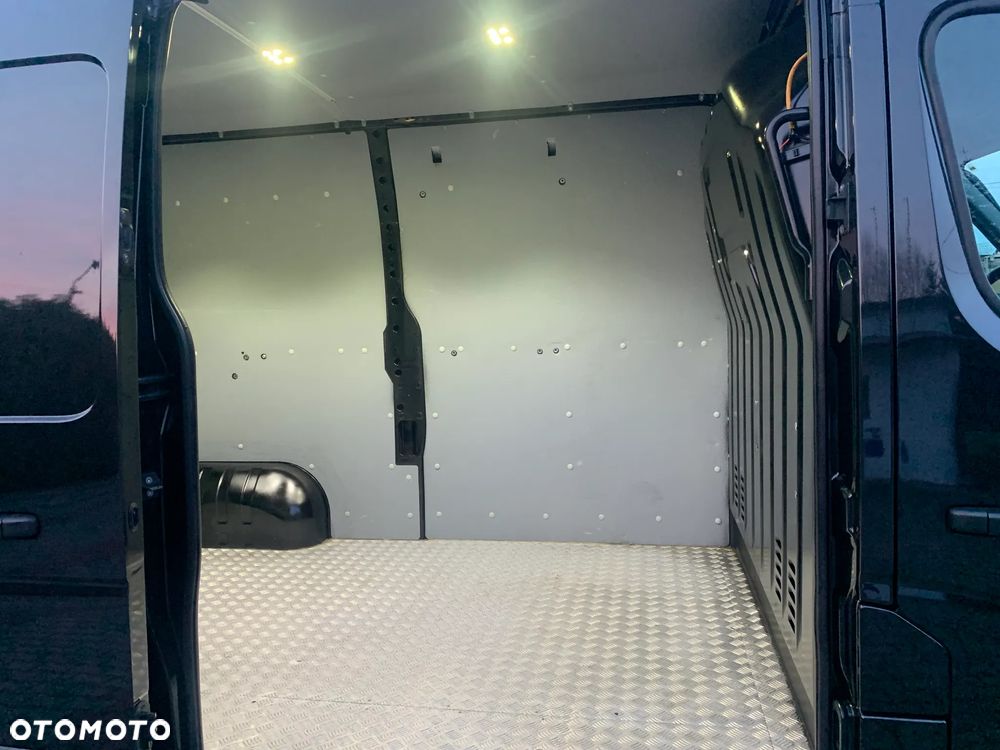 Renault MASTER 2,3dci 136KM L2H2 TEMPOMAT - 12