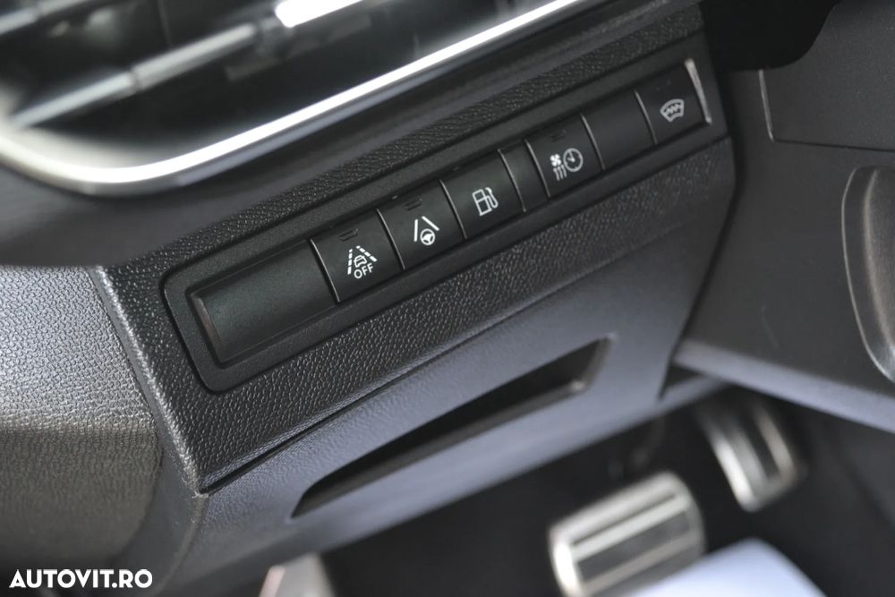 Peugeot 3008 PHEV EAT8 4X4 GT Pack - 10