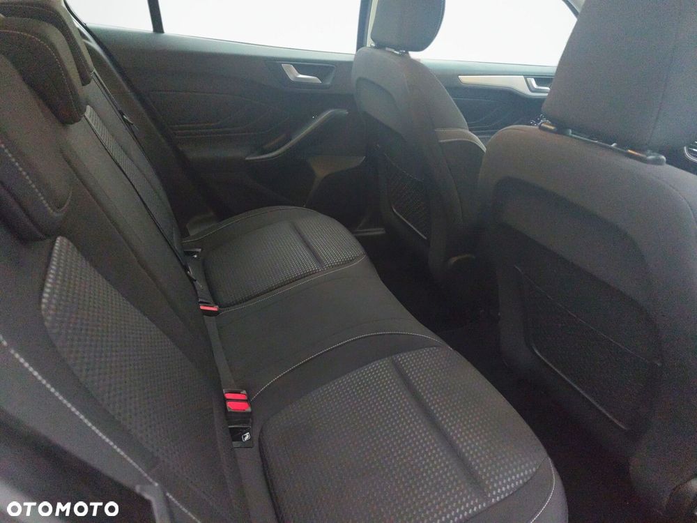 Ford Focus - 16