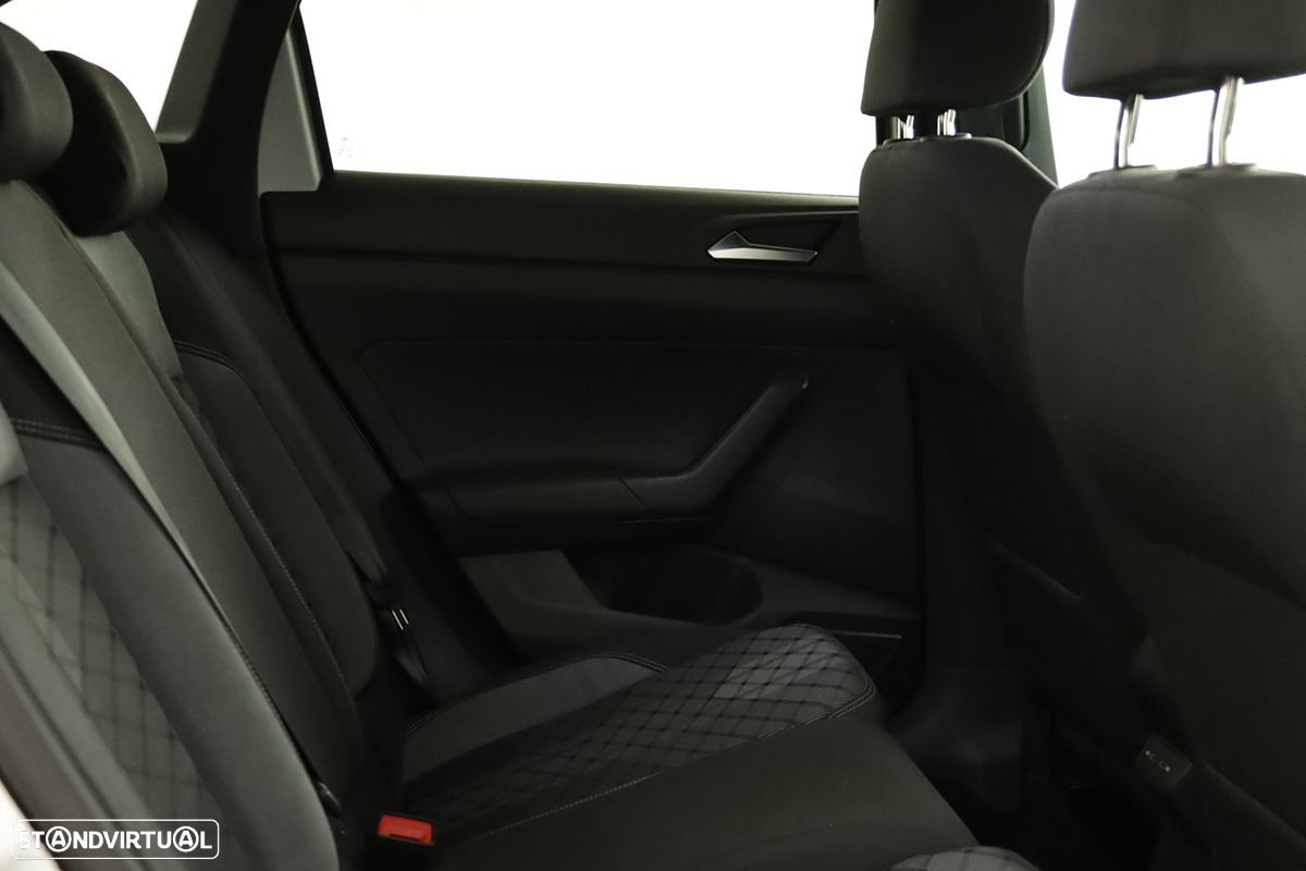 VW Taigo 1.0 TSI R-Line - 19
