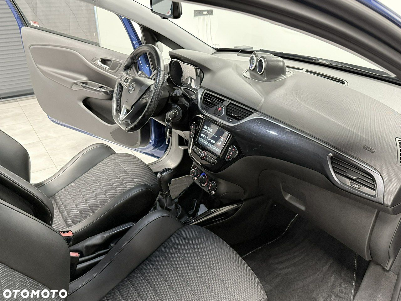 Opel Corsa 1.6 Turbo OPC - 32