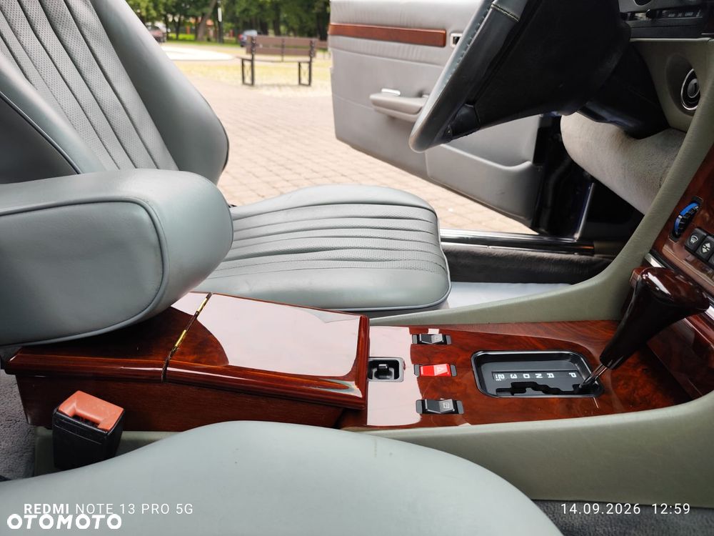Mercedes-Benz SL - 17