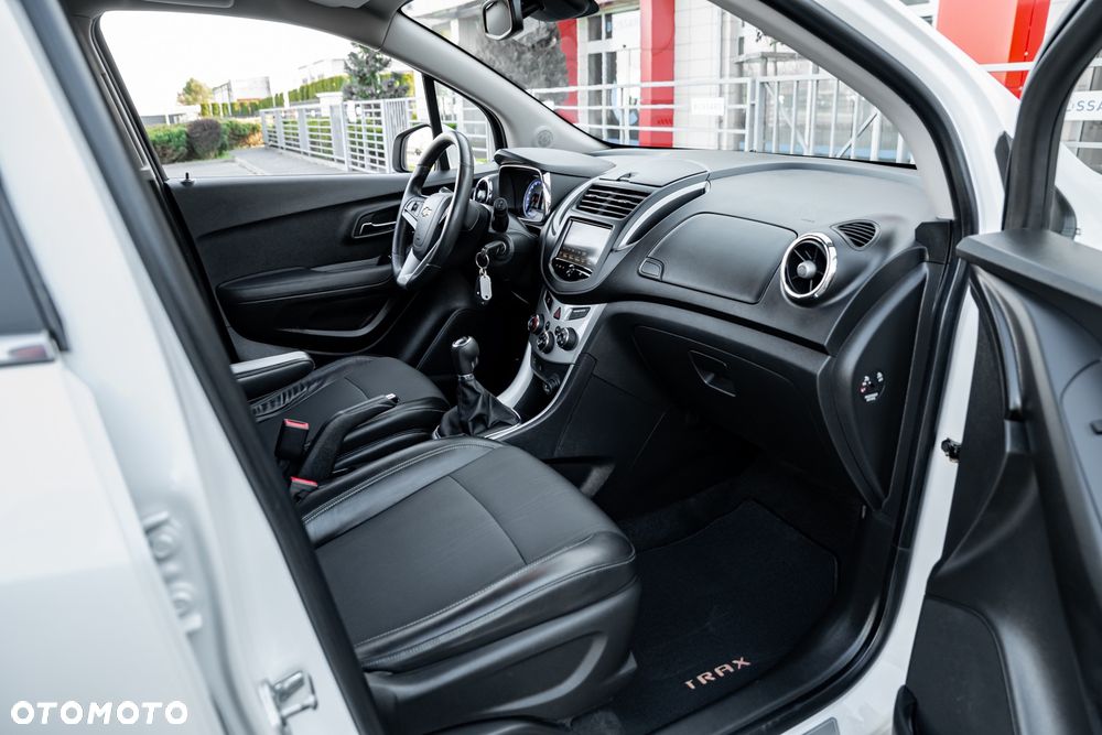 Chevrolet Trax 1.4T AWD LT - 24