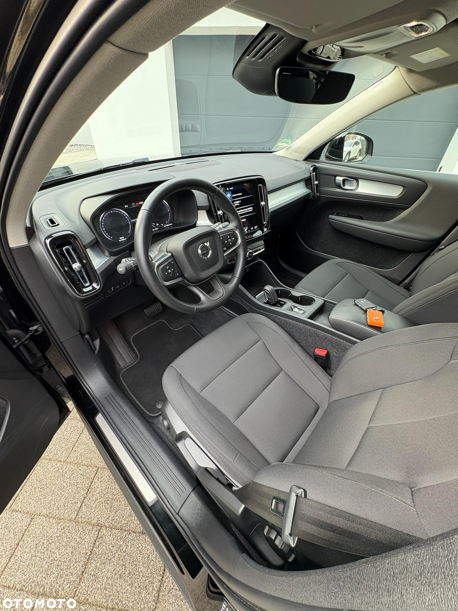 Volvo XC 40 T4 Recharge DKG Inscription Expression - 9