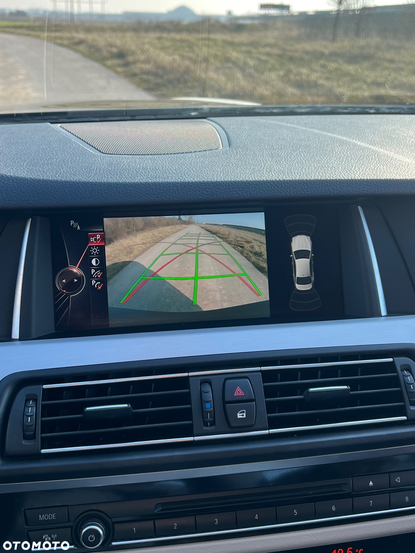 BMW Seria 5 520d xDrive - 25