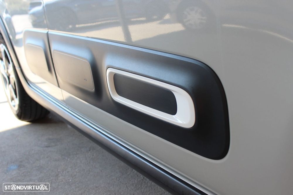 Citroën C3 1.2 PureTech Plus - 12