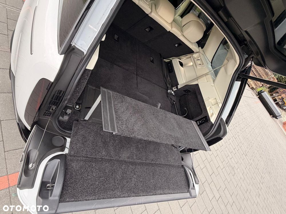 Land Rover Range Rover - 16
