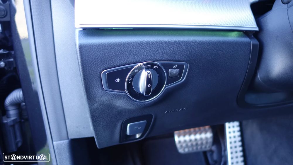 Mercedes-Benz E 220 d 9G-TRONIC AMG Line - 20