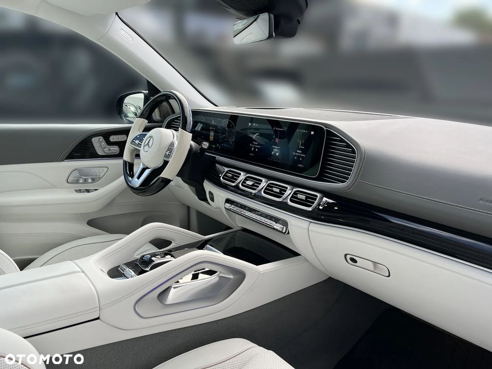 Mercedes-Benz Maybach GLS - 14
