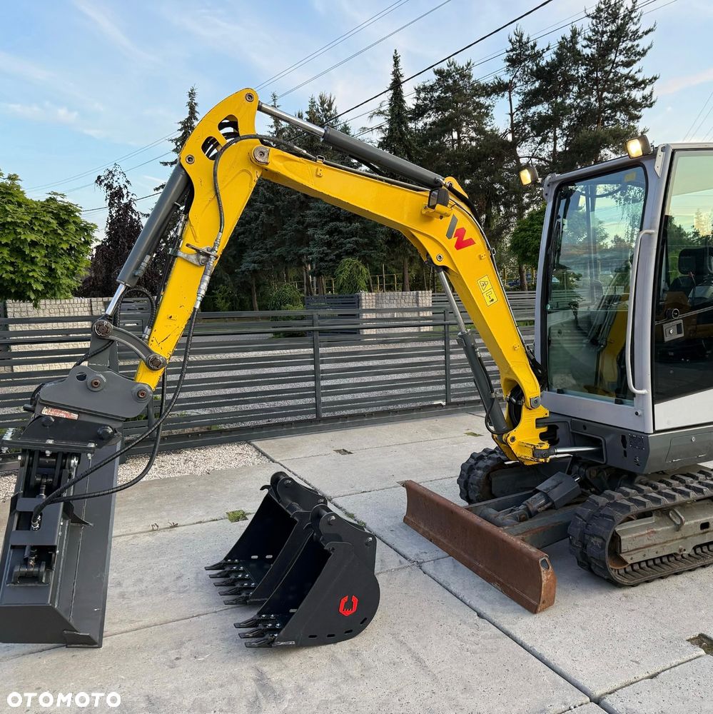 Wacker Neuson EZ26 - 17