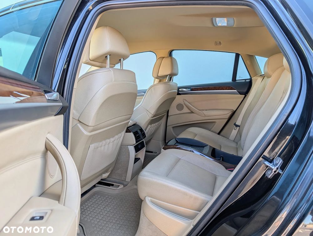 BMW X6 - 19