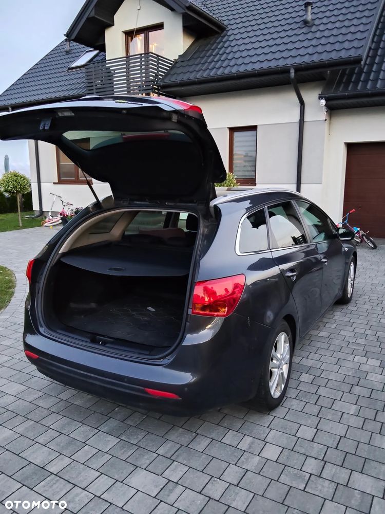 Kia Ceed 1.6 CRDi 128 Dream Team Edition - 7