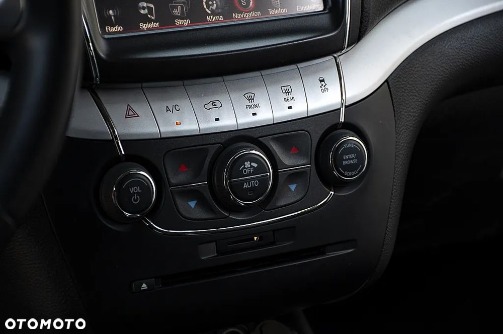 Fiat Freemont 2.4 16V VVT Automatik Lounge - 30