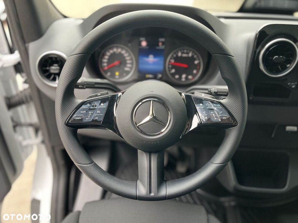 Mercedes-Benz Sprinter Sprinter - 13