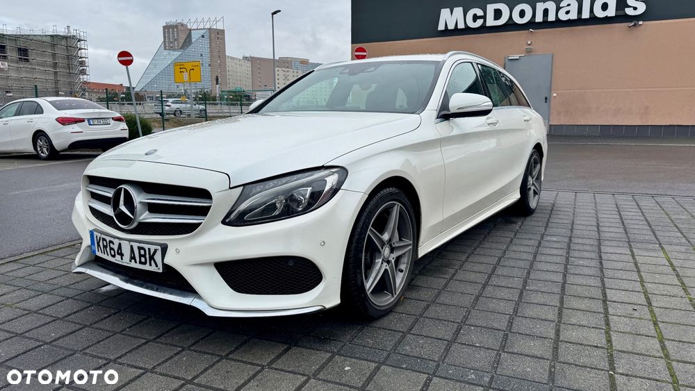 Mercedes-Benz Klasa C 250 (BlueTEC) d 4Matic T 7G-TRONIC AMG Line - 1