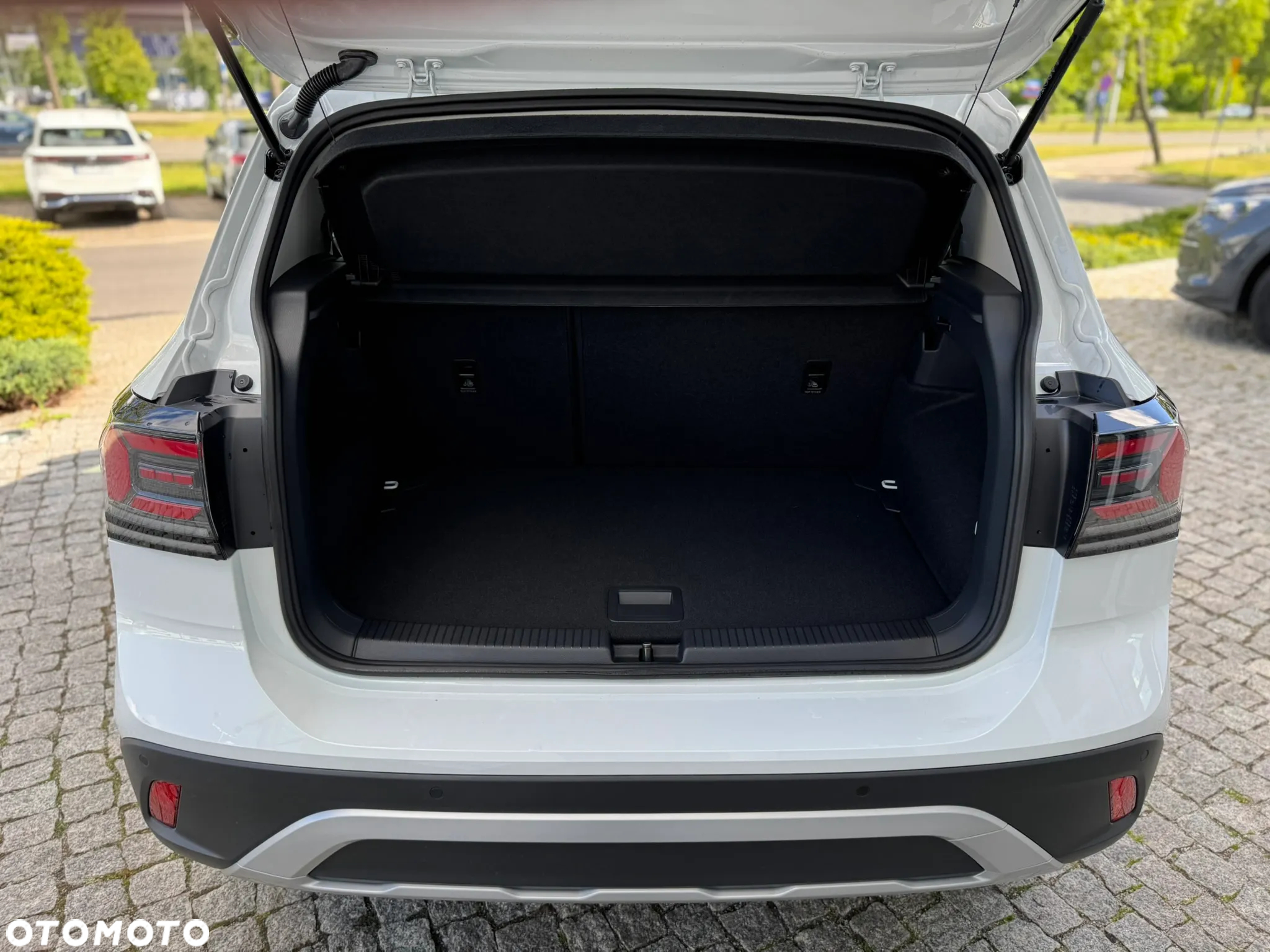 Volkswagen T-Cross 1.0 TSI OPF DSG Life - 25