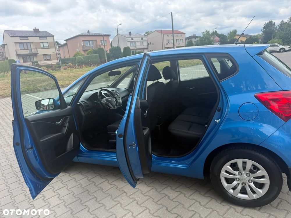 Hyundai ix20 1.4 blue Passion - 26