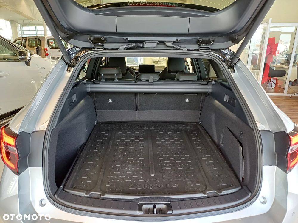 Toyota Corolla 2.0 Hybrid GR Sport - 7