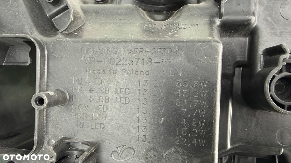 SKODA KAROQ FL LIFT 2021R+ LEWA LAMPA PRZÓD PUSZKA OBUDOWA K126/19J - 4