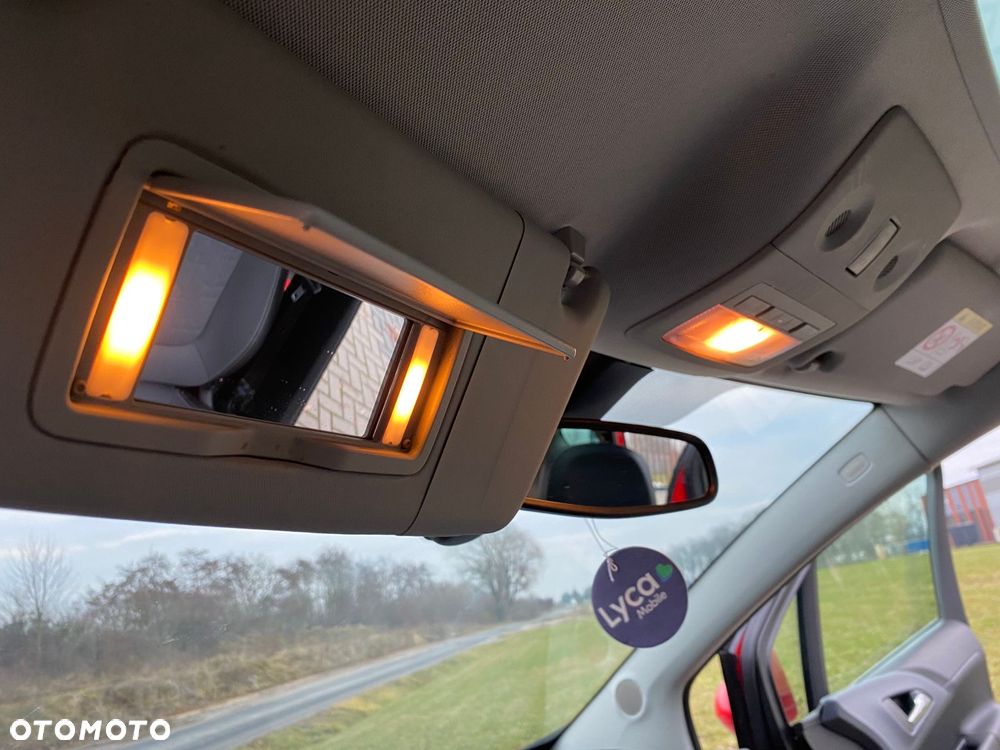 Opel Meriva 1.4 T Cosmo - 26