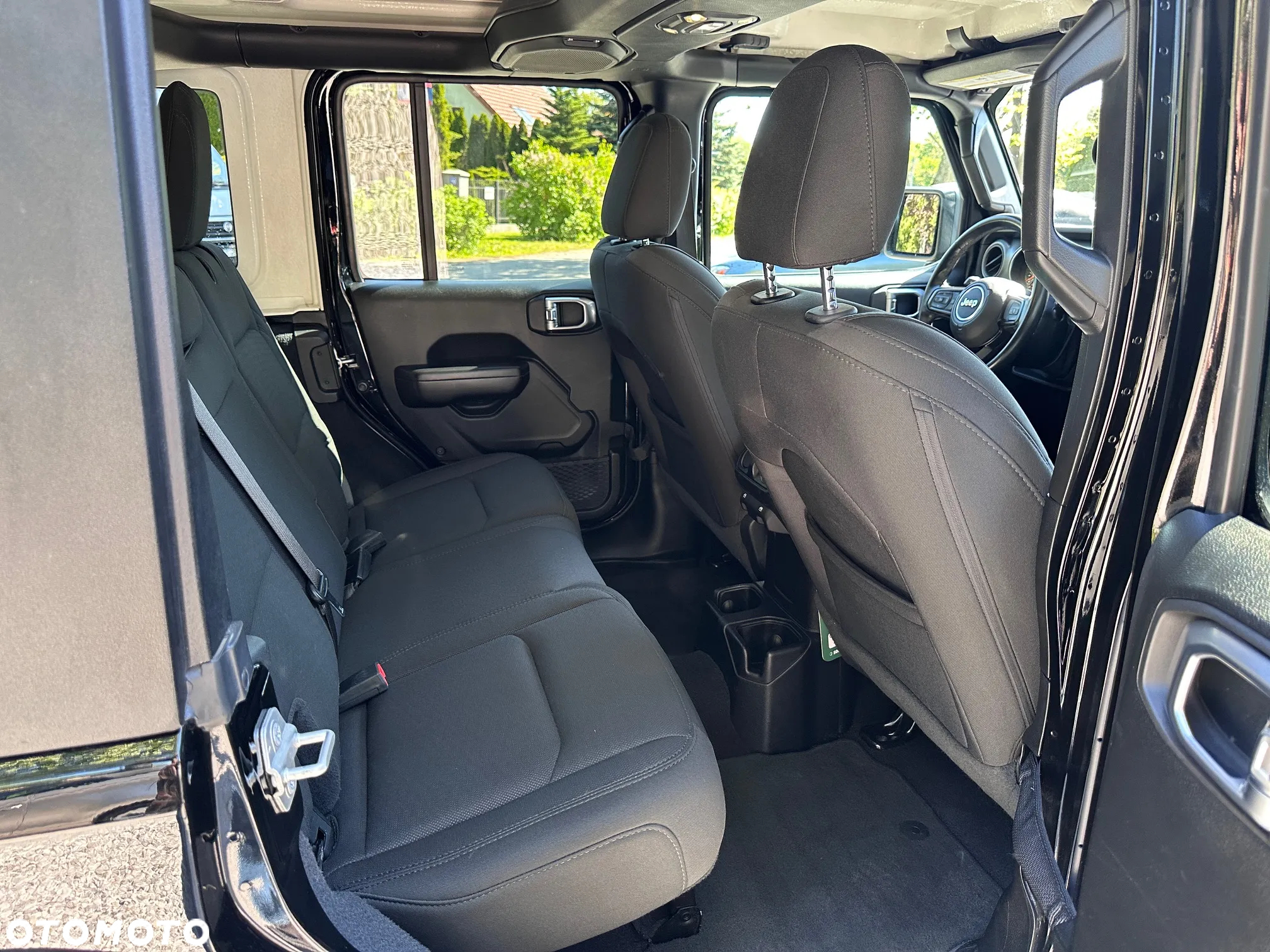 Jeep Wrangler Unlimited GME 2.0 Turbo Sport - 26