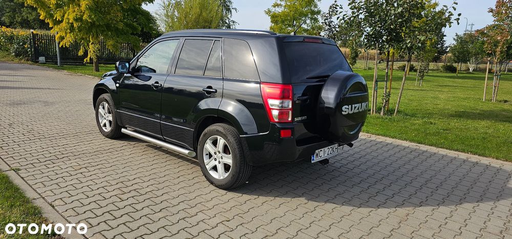 Suzuki Grand Vitara - 3