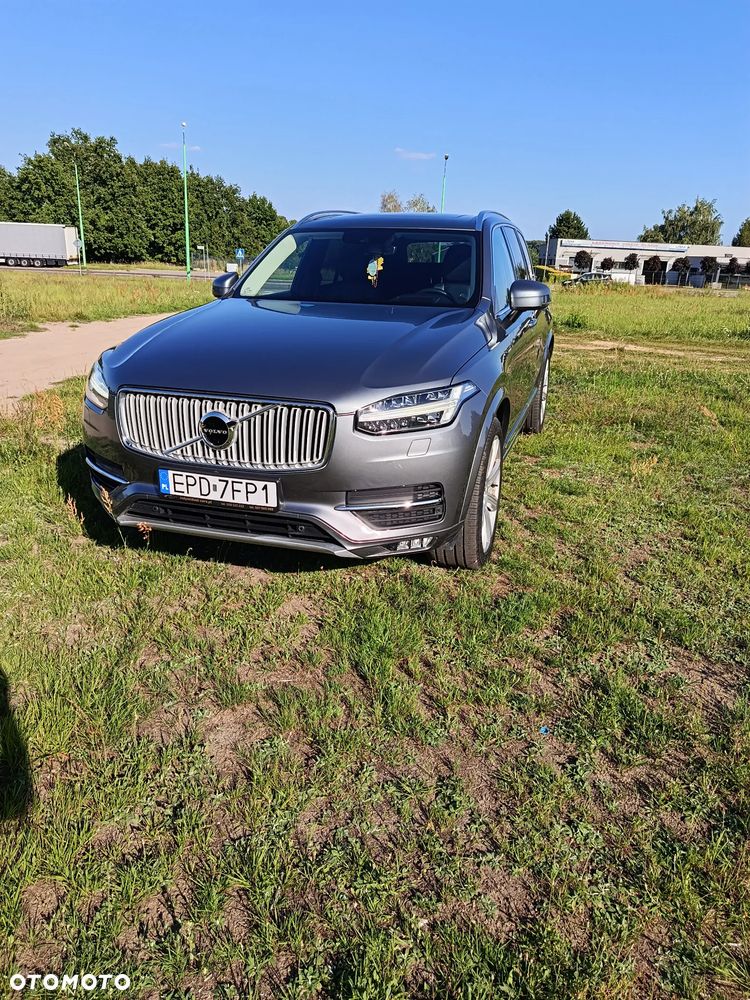 Volvo XC 90 D5 SCR AWD Inscription - 4