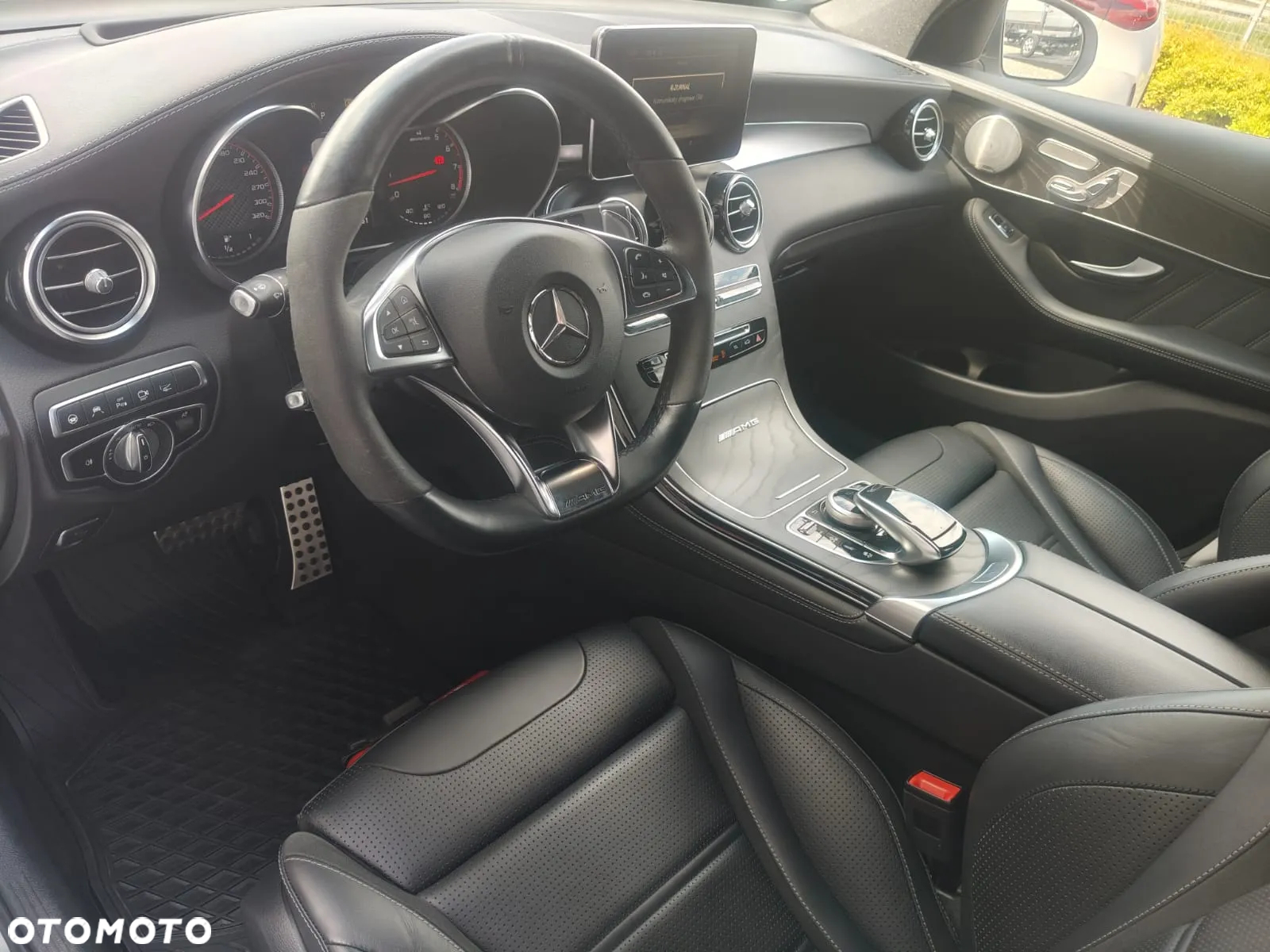 Mercedes-Benz GLC AMG Coupe 63 S 4-Matic+ - 18