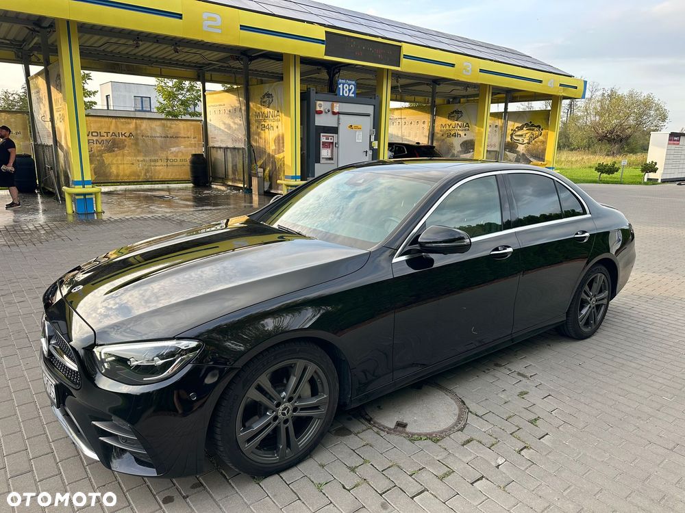 Mercedes-Benz Klasa E 300 9G-TRONIC AMG Line - 5