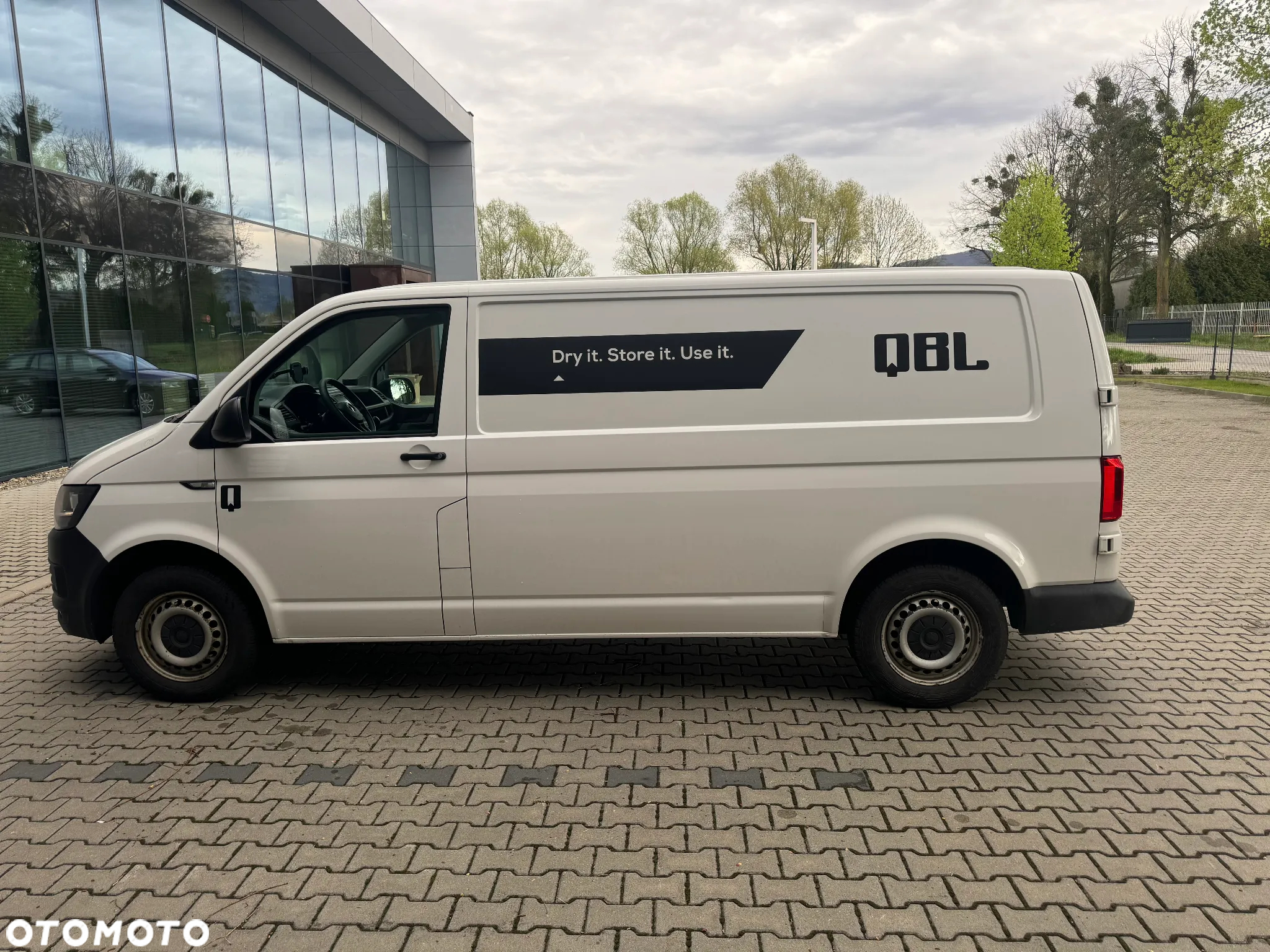 Volkswagen Transporter - 2