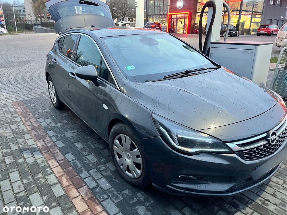 Opel Astra 1.6 CDTI Sport - 1