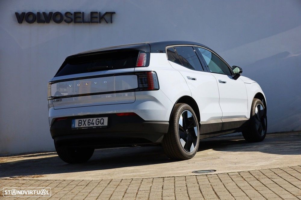 Volvo EX30 69 kWh Single Motor Extended Range Plus - 28